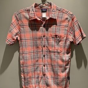 Mens Patagonia organic cotton button down - Small